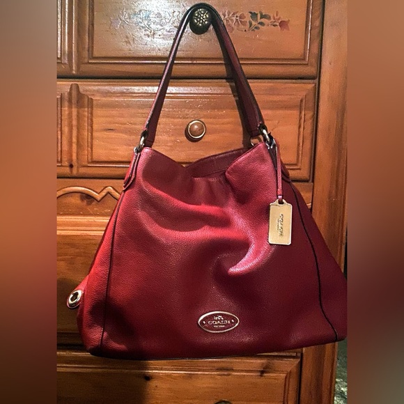 Coach Handbags - Coach Edie Burgundy Leather Shoulder bag Tote Large